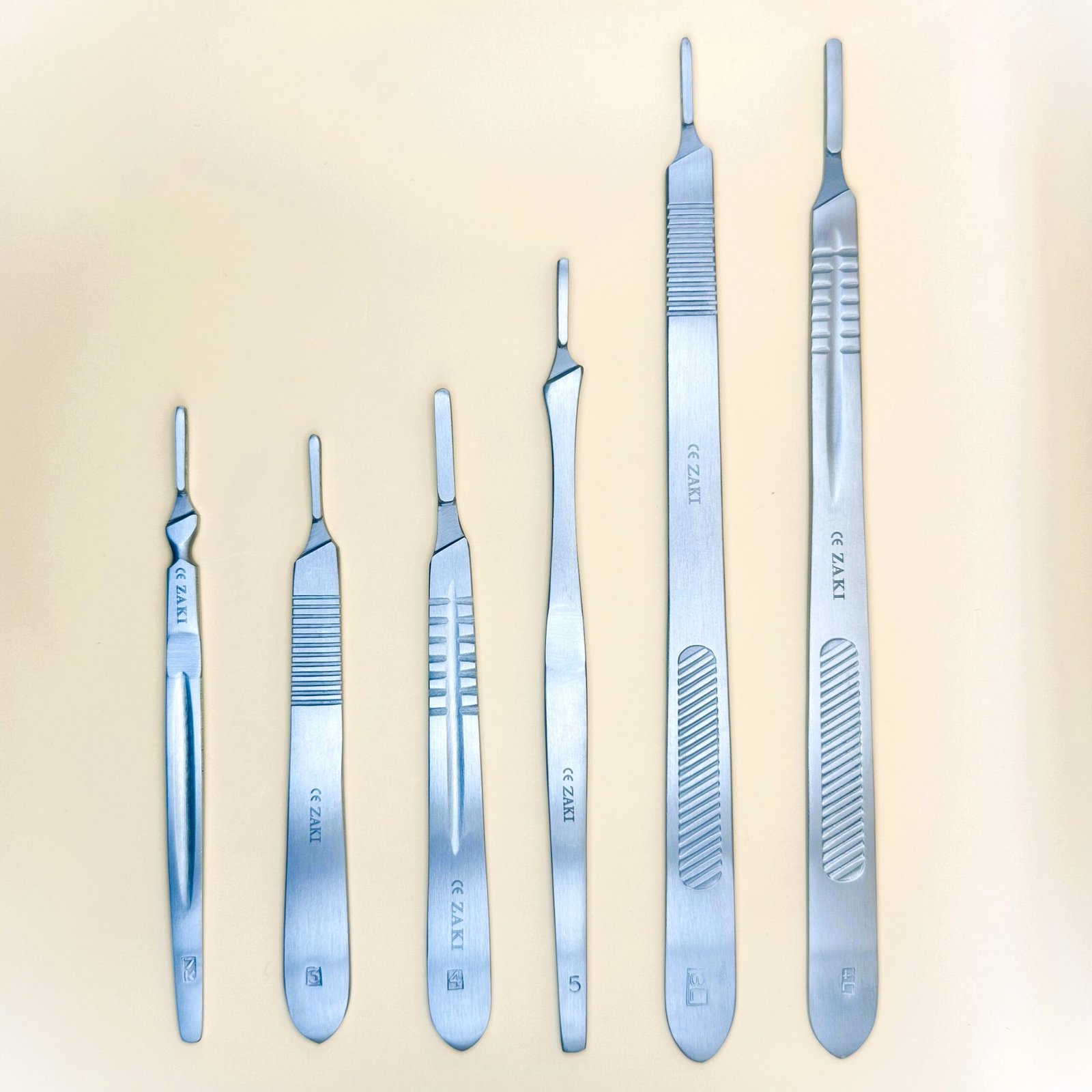SCALPEL HANDLE